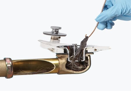 Устранение засора в ванной вызов сантехника